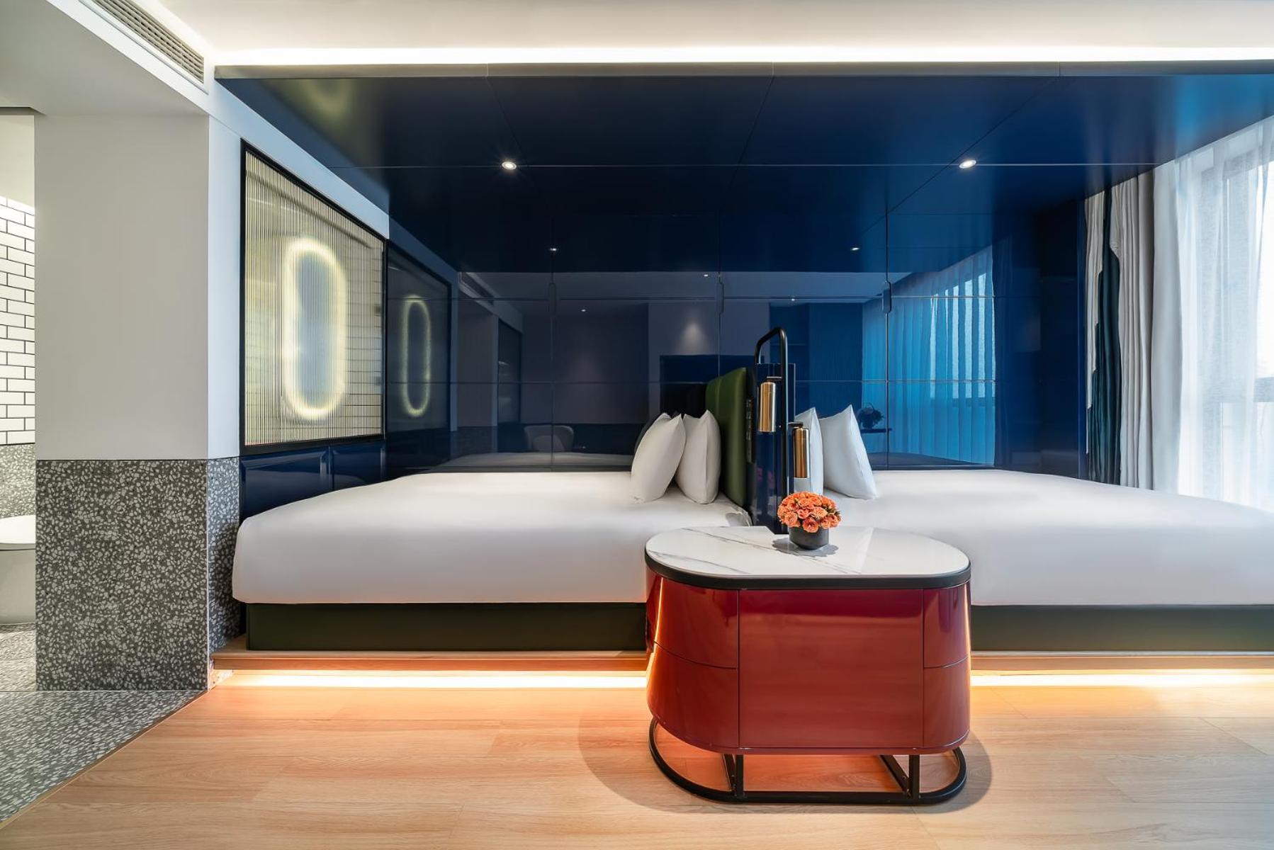 A T House Center Xujiahui - Free Night Snacks From 930pm-11pm Hotel