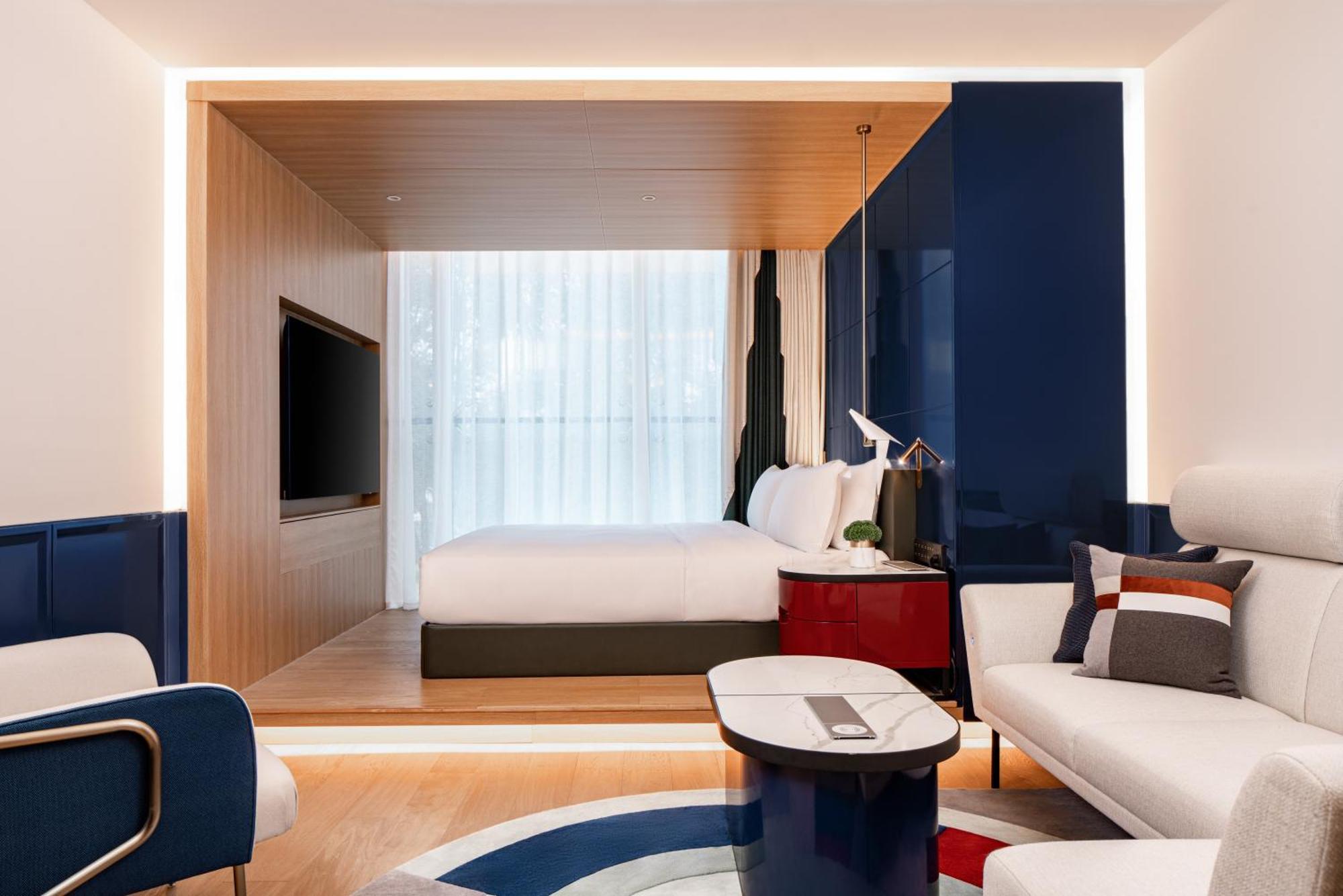Hotel A T House Center Xujiahui - Free Night Snacks From 930pm-11pm 5*
